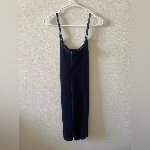 White House black market navy blue velvet spaghetti strap mini dress - Picture 2 of 4